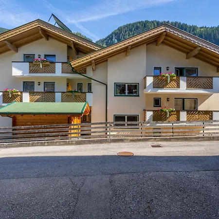 Apartment Rosa-1 By Interhome Mayrhofen