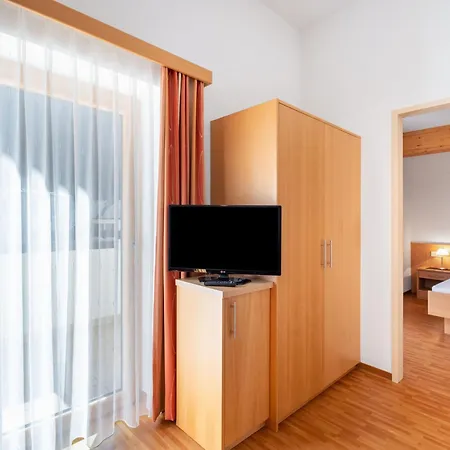 Rosa-1 By Interhome * מאיירהופן