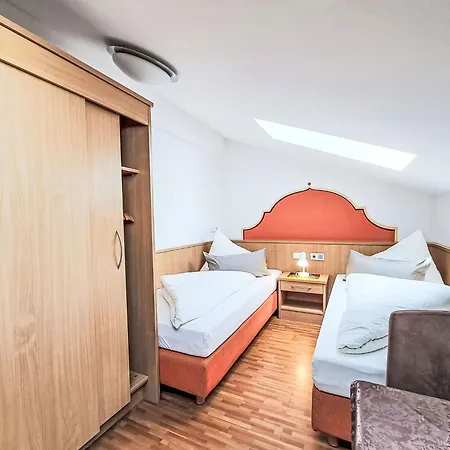 Rosa-1 By Interhome Appartamento Mayrhofen