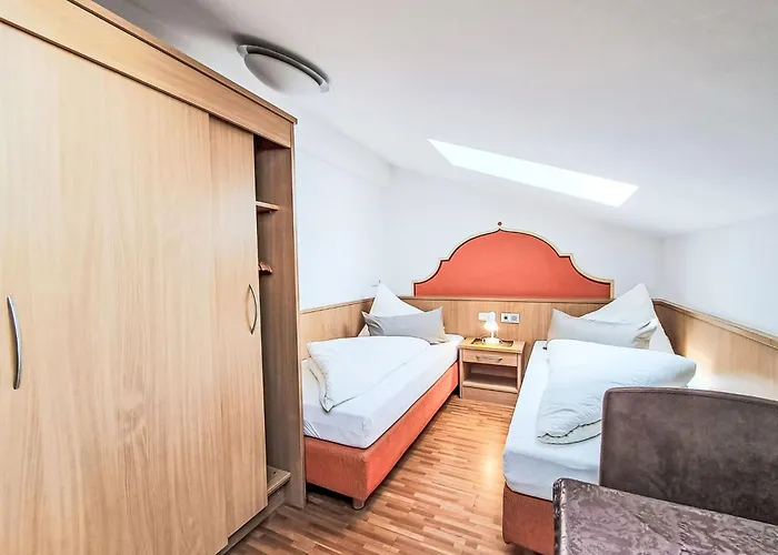Rosa-1 By Interhome Apartman Mayrhofen
